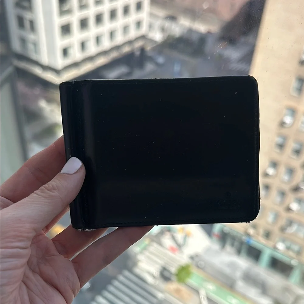 Authentic Gucci Sleek Black Wallet